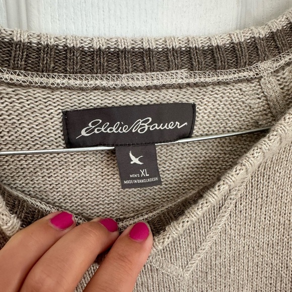 Eddie Bauer- Men’s 100% Cotton sweater - Picture 3 of 4